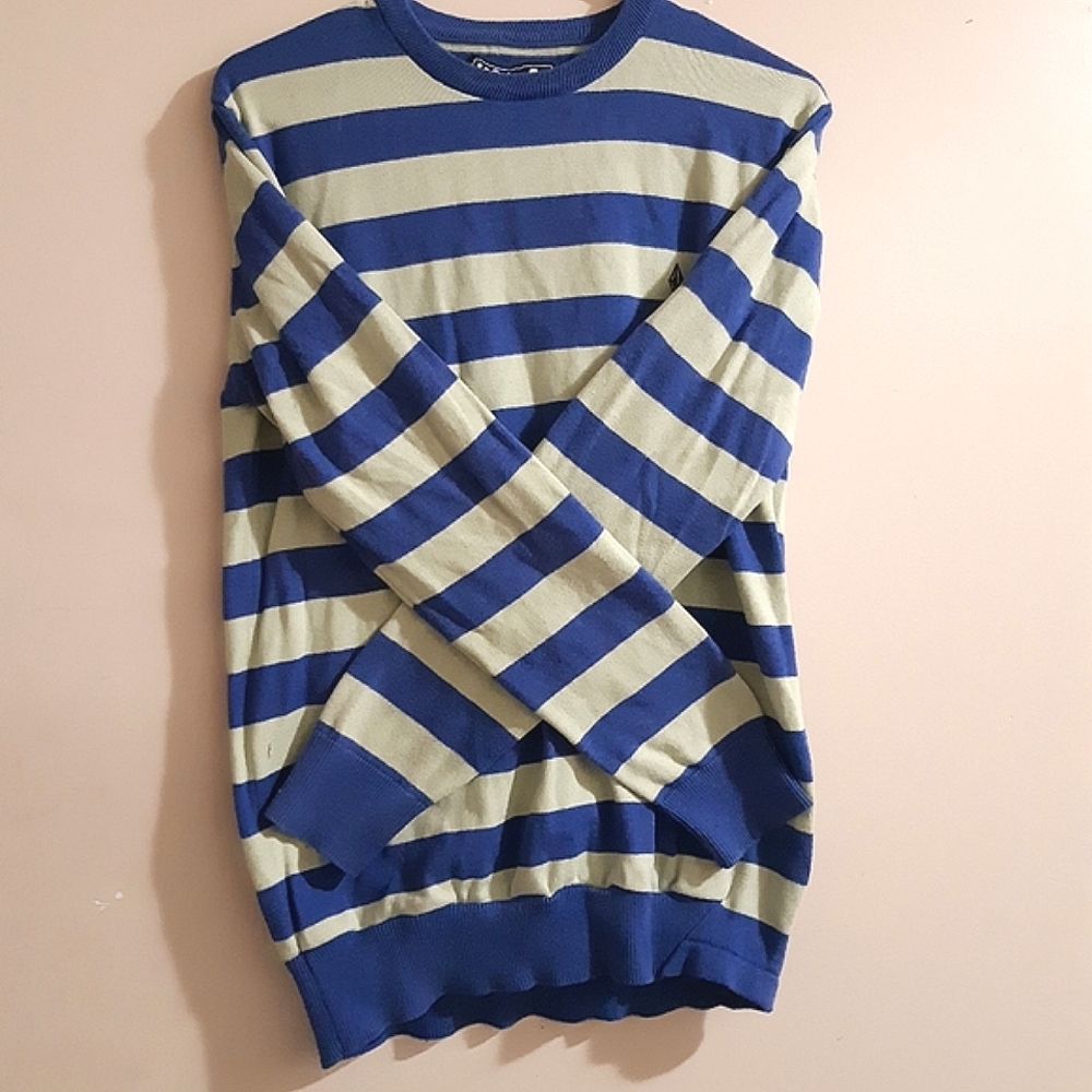 Volcom Sweater - Picture 11 of 13